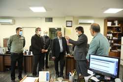 دکتر قناعتی: معاونت غذا و دارو حمایت از تولید داخل را محور برنامه های خود قرار دهد