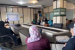 داروسازان شاغل در داروخانه در دسترس ترین حلقه درمان برای ارائه خدمت هستند