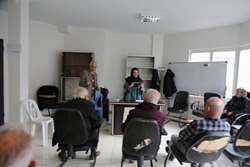 برگزاری دوره آموزشی راهکارهای کاهش نمک در برنامه غذایی و آشنایی با نشانگر رنگی 