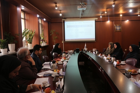 اولین جلسه پیگیری و گزارش دهی برنامه های چهارساله معاونت غذا و دارو دانشگاه علوم پزشکی تهران  