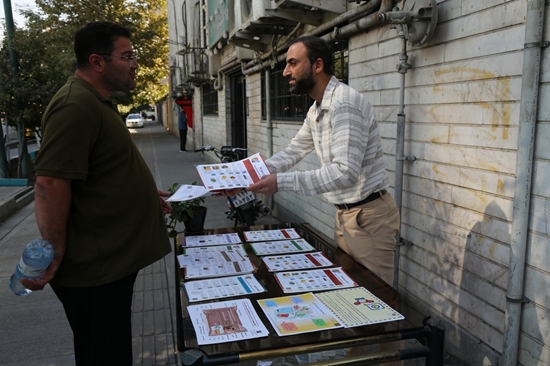 برپایی غرفه اطلاع رسانی و توزیع پوستر آموزشی در معاونت غذا و دارو دانشگاه علوم پزشکی تهران 