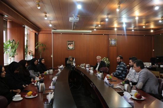 دیدار معاون غذا و دارو دانشگاه علوم پزشکی تهران با کارکنان اداره تجهیزات پزشکی معاونت غذا و دارو  