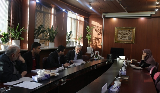 دهمین جلسه کمیسیون قانونی امور داروخانه ها در معاونت غذا و دارو برگزار شد 