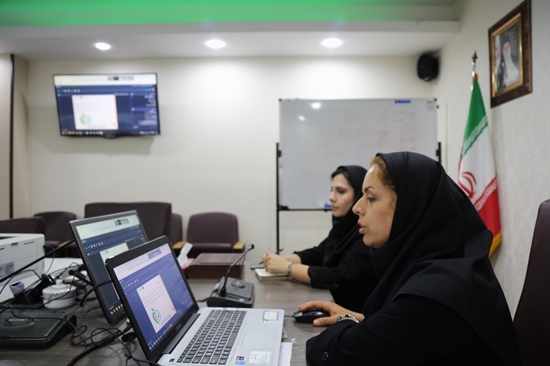 3Y3A8415 وبینار آموزشی راههای تشخیص تقلب و قاچاق از اصل در اقلام سلامت محور 