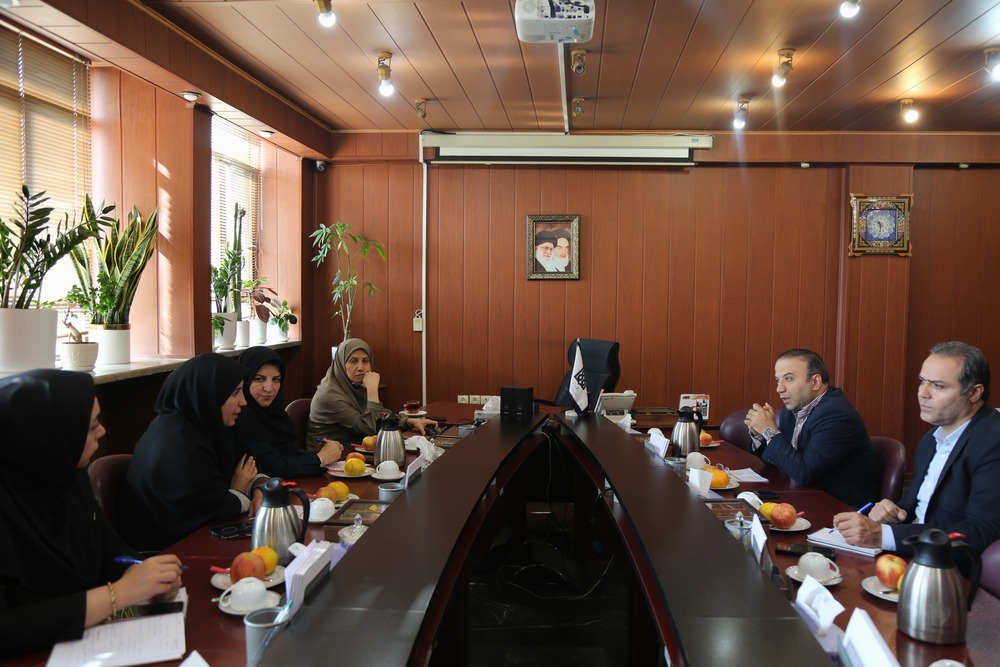 برگزاری جلسه رفاهی دانشگاه علوم پزشکی تهران با معاونت غذا و دارو 