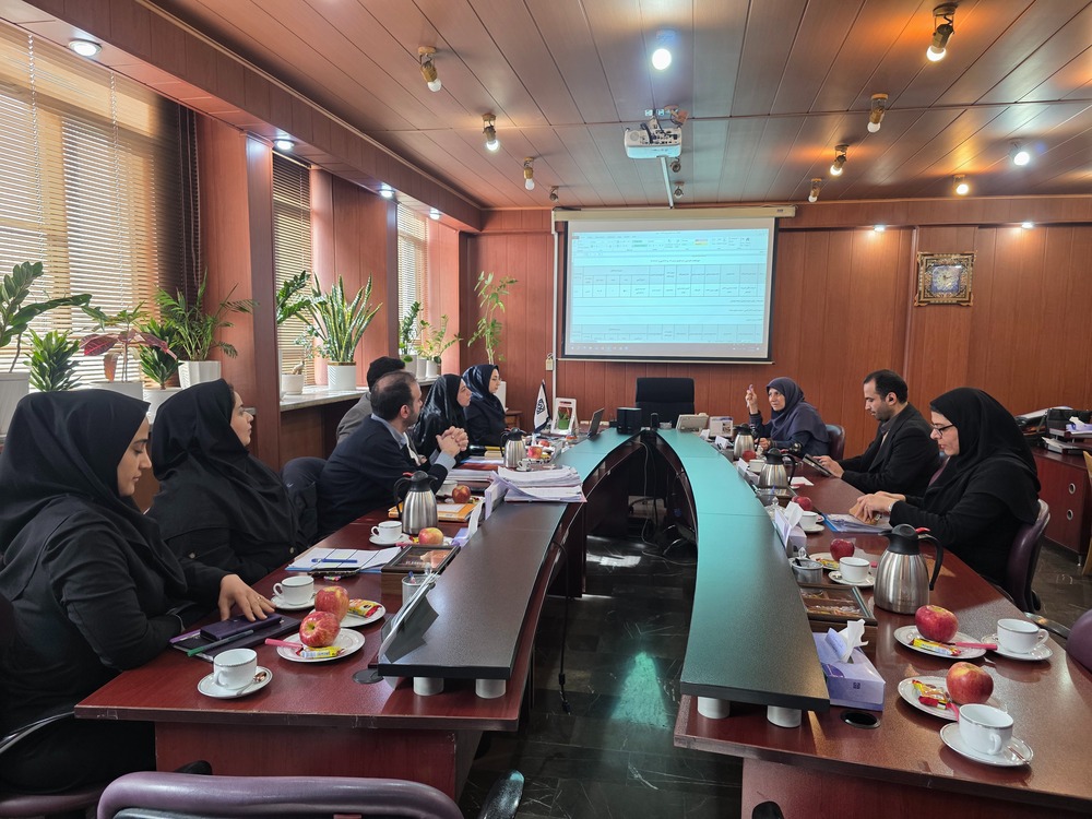 هشتمین کمیسیون فنی قانونی «عدم انطباق» معاونت غذا و دارو دانشگاه علوم پزشکی تهران برگزار شد